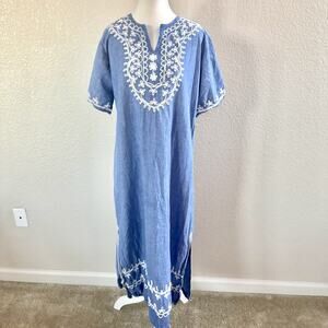 Vtg 70s CASI Size Medium Solid Blue White Embroidered Knit Dress Caftan Retro